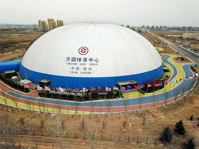 炎炎夏日，因为气膜体育馆，孩子们感受到凉意