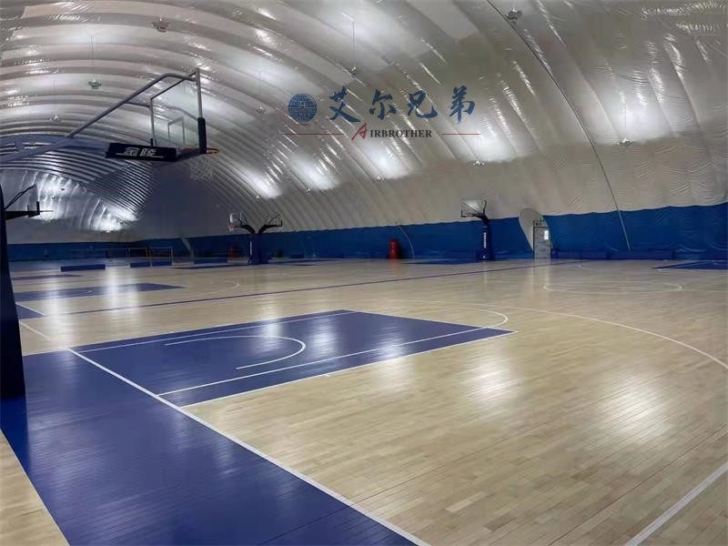 这不是大棚，这是高端的运动场馆——上海中环气膜球馆